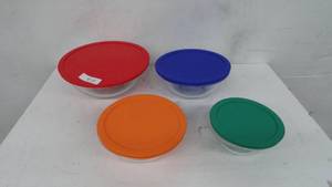 lot 88 image: Pyrex Bowel Set