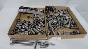 lot 103 image: Craftsman Sockets 38 - 14