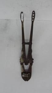 lot 105 image: Bolt cutter