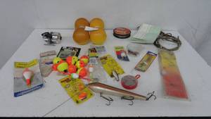 lot 118 image: Fishing items