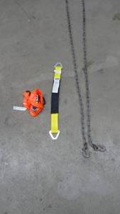 lot 132 image: Shop Items, chain, ratchet straps