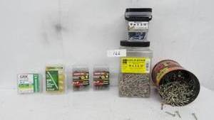 lot 166 image: Lot of screws 13 pounds