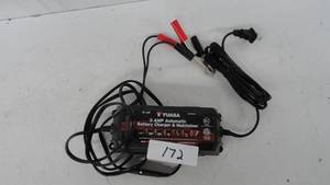 lot 172 image: Automatic chargermaintainer (Yuasa 3 amp)