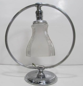 lot 12 image: Wonderful 1930s era Signed CHASE Round Chrome Art Deco Lamp