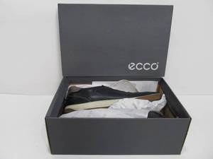 lot 16 image: New or Like-New ECCO Chase II Ladies Shoes - Size 11-11.5