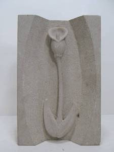 lot 47 image: HEAVY Stone TulipFlower Sculpture