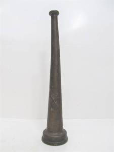 lot 52 image: Antique Tapered Brass Fire Hose Nozzle