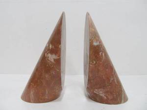 lot 75 image: Very Cool Solid Cut Marble Bookend Set