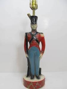 lot 78 image: Large Vintage 1960s Signed QUARTITE Figural Soldier Table Lamp