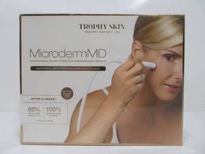 lot 64 image: Trophy Skin MicrodermMD Professional Grade Microdermabrasion System