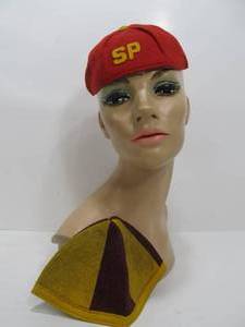 lot 69 image: 2 Vintage 1940s-50s era Beanie Caps
