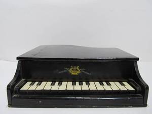 lot 106 image: Working Antique Wooden Grand Piano Toy