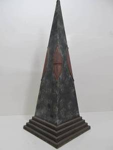 lot 112 image: Large Metal Decorative TriangularObelisk Statue