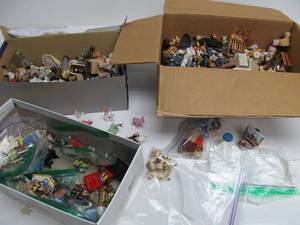 lot 162 image: Large Estate Collection of Mostly Vintage Miniatures