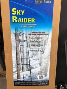lot 6 image: Brand New Timber Strike Sky Raider 15 Ladder Tree Stand