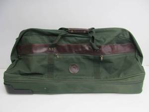 lot 236 image: Quality Large BOYT Covey Bag Rolling Duffel 