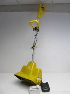 lot 246 image: NEW Working SNOWJOE Cordless Snow Shovel