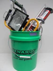 lot 261 image: Nice Estate Lot Bucket Full of Tools #2