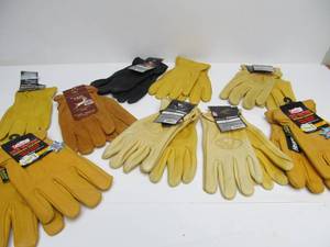 lot 265 image: Group of NEW Leather Work Gloves