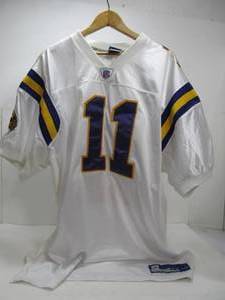 lot 137 image: DANTE CULPEPPER Minnesota Vikings Jersey