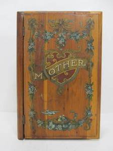 lot 143 image: Antique Victorian Small Cedar Hinged Box - Mother