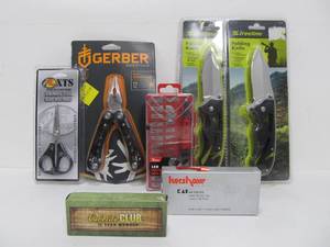 lot 284 image: Brand New Knives Multi-Tool etc