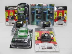 lot 305 image: Group of Brand New Flashlights