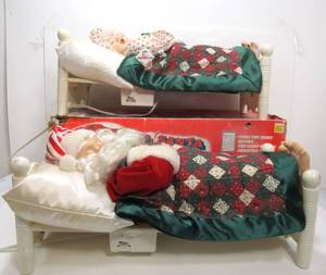 lot 319 image: Pair of Vintage 1995 TELCO Sleeping Mrs. Santa and Mr. Santa 23 Original Box