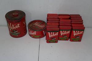 lot 44 image: Vintage Velvet Pipe and Cigarette Tobacco Tins and Cans