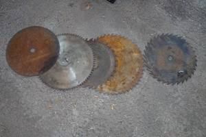 lot 57 image: Assorted Saw Blades - Some Vintage