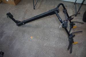 lot 64 image: Rhode Gear Hitch Mount Bike Carrier Rack