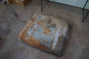lot 79 image: 1954 Buick Gas Tank and Sender