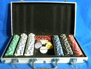 lot 9 image: Steel Metal Poker Case