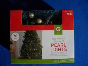 lot 23 image: ((Brand New)) 3- Packs of Red, White and Iridescent Pearl Holiday Lights