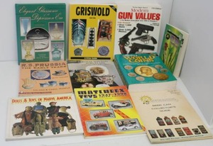 Group Of Antiques And Collectibles Reference Books