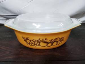 Pyrex 1.5-Quart Lidded Casserole Dish