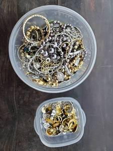 Collection of Jewelry