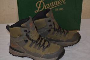 Sportsman 301 Boots and Shoes