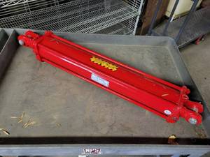 Cross Hydraulic Cylinder - Model 022559 - 4 x 24 - 2500PSI - Unused