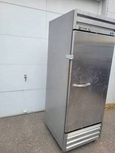 Commercial Refrigerator ready to be turned into a Smoker