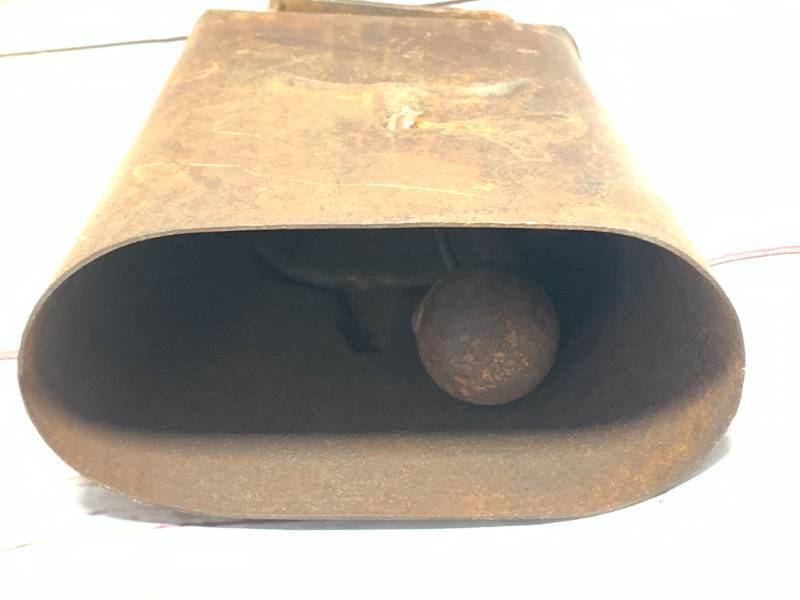 lot 4 image: Cow Bell with Steer Embossed 6 Inches Tall