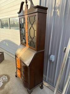 lot 51 image: Antique Hutch  China Cabinet 16x30x80 Inch Tall