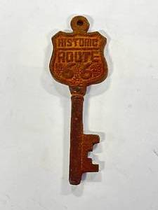 lot 89 image: Historic Route 66 Key 3 Inch Tall