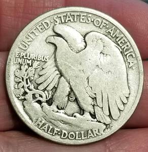 1919 WALKING LIBERTY HALF DOLLAR