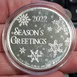 CHRISTMAS 2022 1 TROY OZ .999 FINE SILVER IN AIRTITE