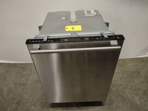 Ikea Dishwasher, Model 004.621.710A...