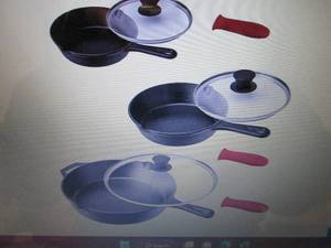 MegaChef 9-Pc. Pre-Seasoned Cast Ir...