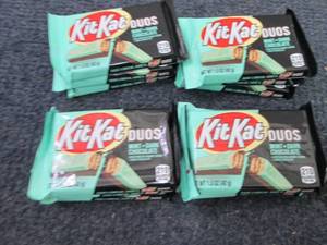 12- 1.5 oz Kit Kat Duos Bars...