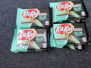 12- 1.5 oz Kit Kat Duos Bars...