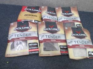 6- 3.25 oz  Bags Jack Links Extra T...